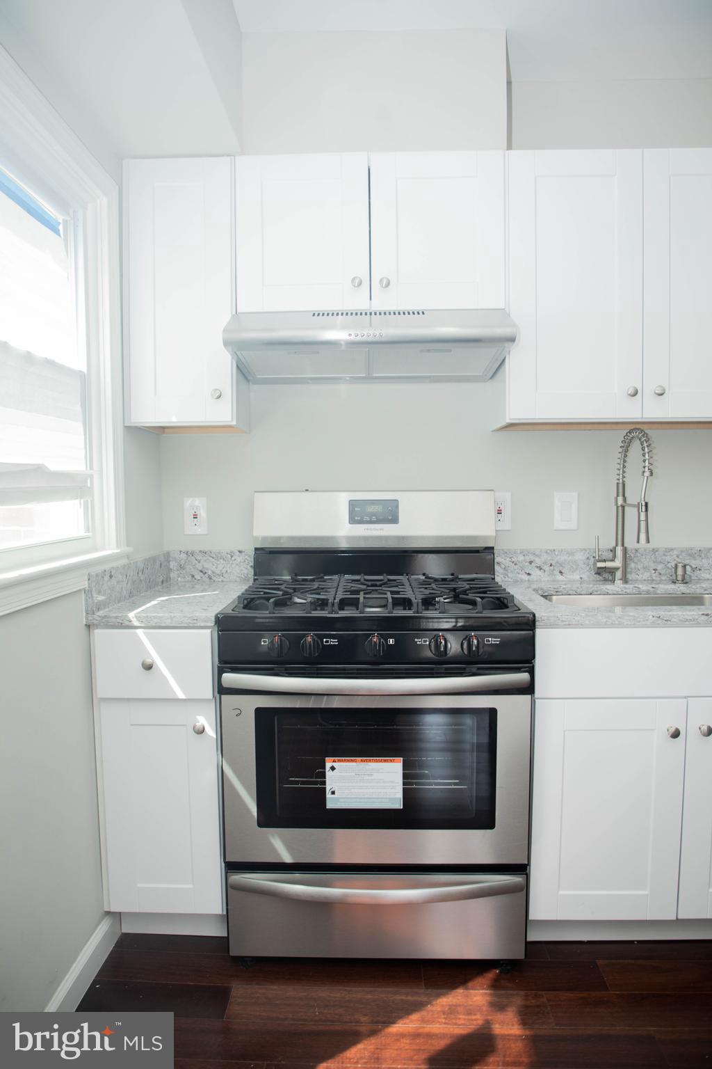 1249 Glenhaven Road Baltimore, MD 21239 - Photo 4 of 33 Gallery Image 4