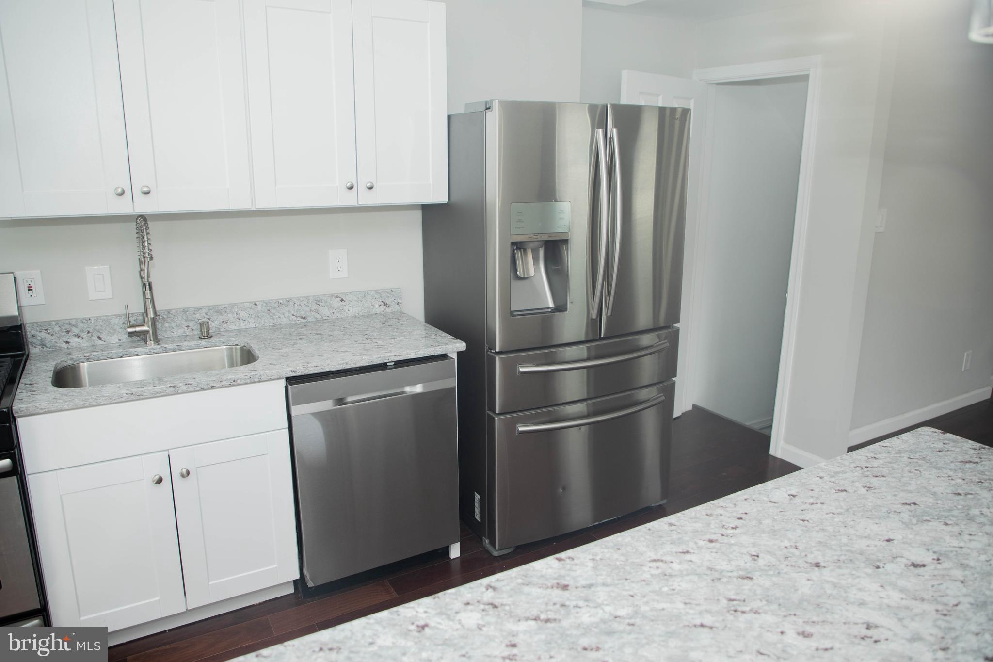 1249 Glenhaven Road Baltimore, MD 21239 - Photo 6 of 33 Gallery Image 6