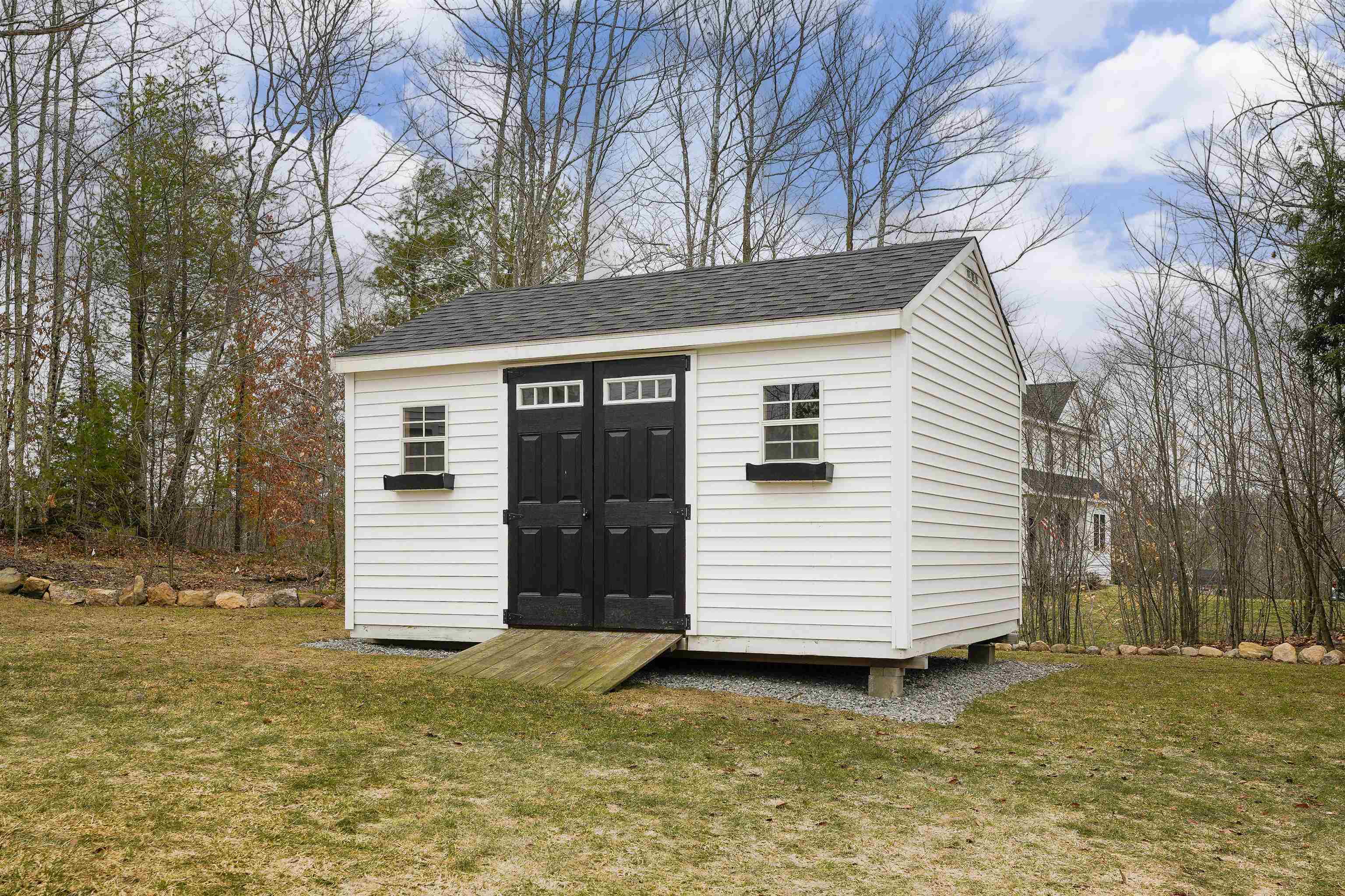 67 Copp Drive Fremont, NH 03044 - Photo 34 of 49