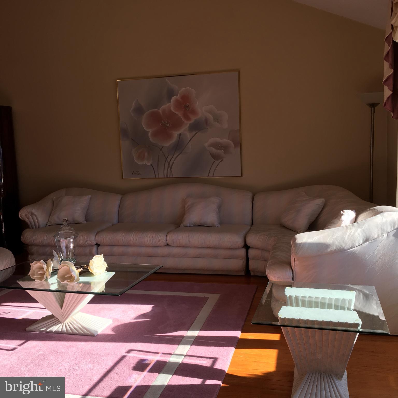 703 Welsh Road Philadelphia, PA 19115 - Photo 2 of 8