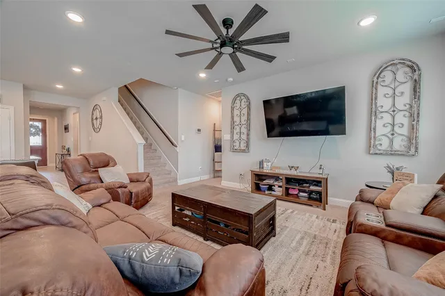 $349,999 | 4731 Seabourne Landing Drive, Rosenberg, TX 77469