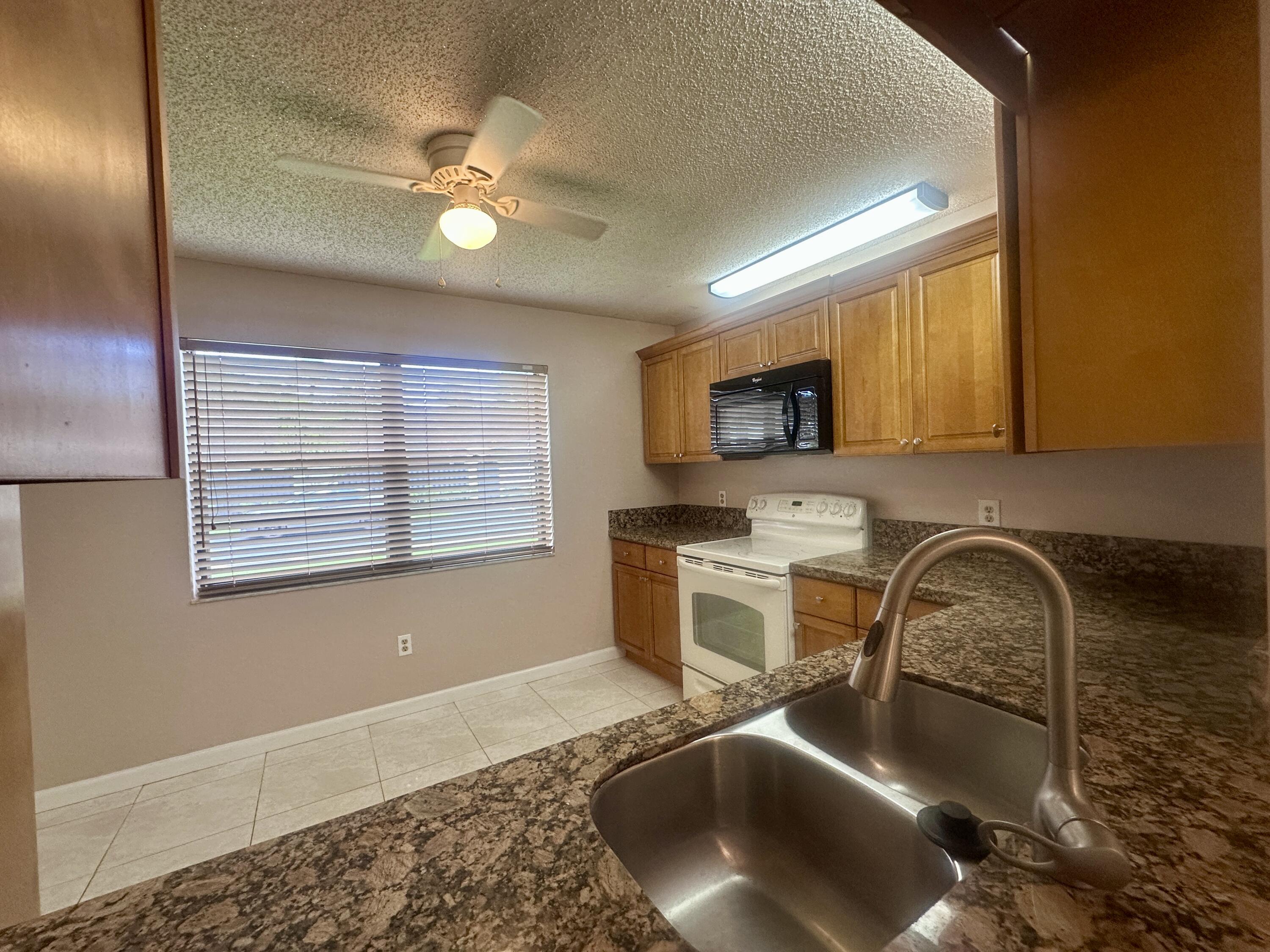 23343 Southwest 54th Way, Unit A Boca Raton, FL 33433 - Photo 8 of 19 IMG_4124