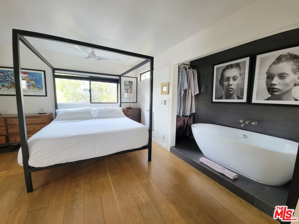 1001 Main Street Venice, CA 90291 - Photo 13 of 65