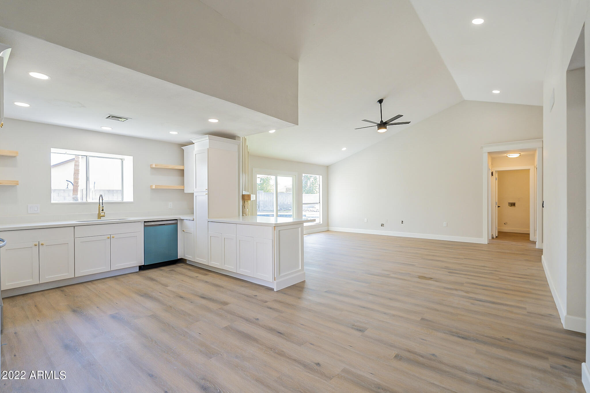 1309 North Rochester Mesa, AZ 85205 - Photo 10 of 37 Rochester-10