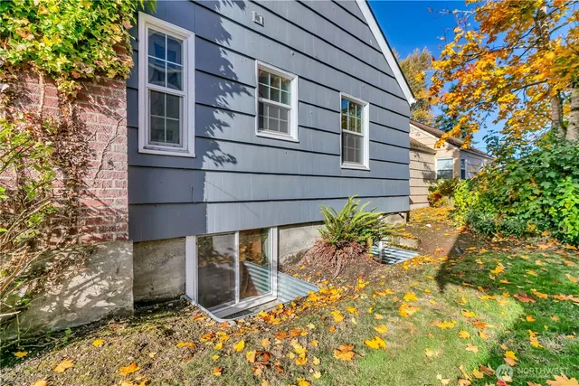 a backyard of a house