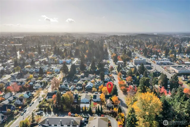 an aerial view of multiple house