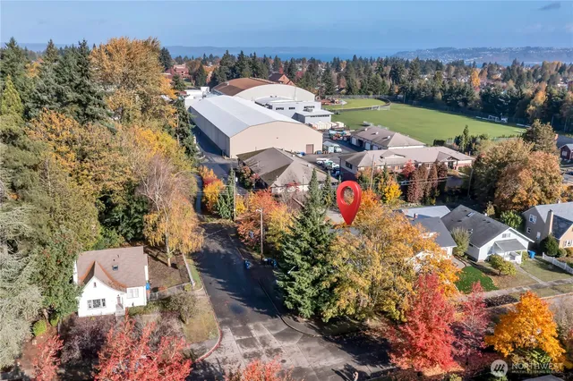 view of a house with a yard