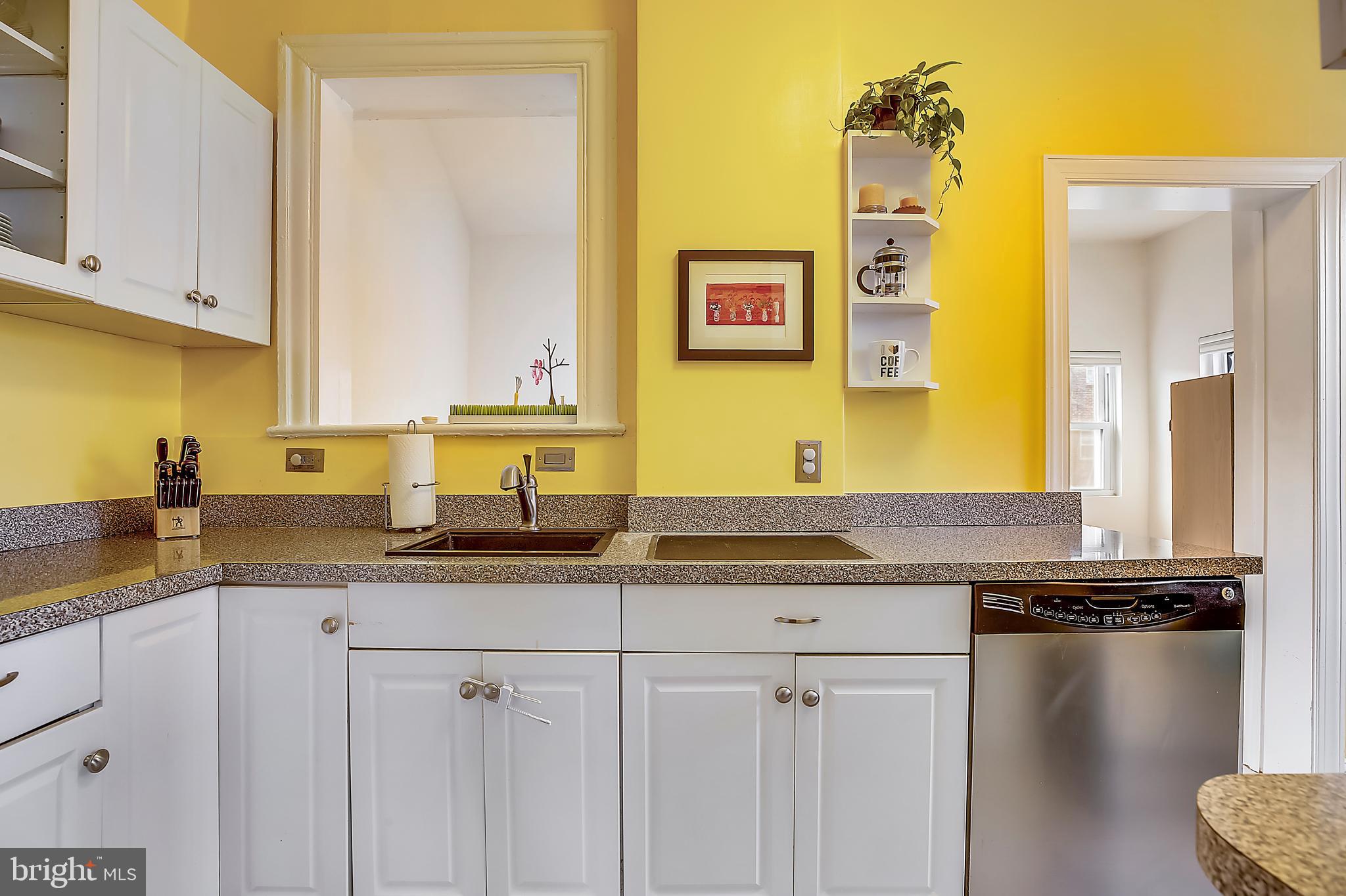 532 Roxboro Place Northwest Washington, DC 20011 - Photo 11 of 23