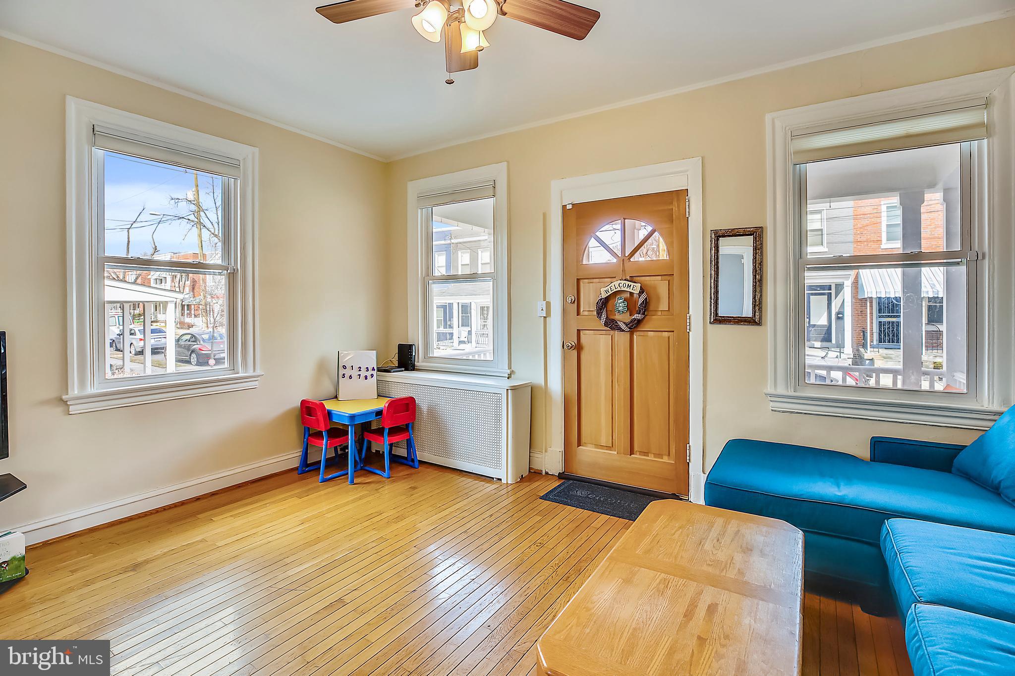 532 Roxboro Place Northwest Washington, DC 20011 - Photo 6 of 23