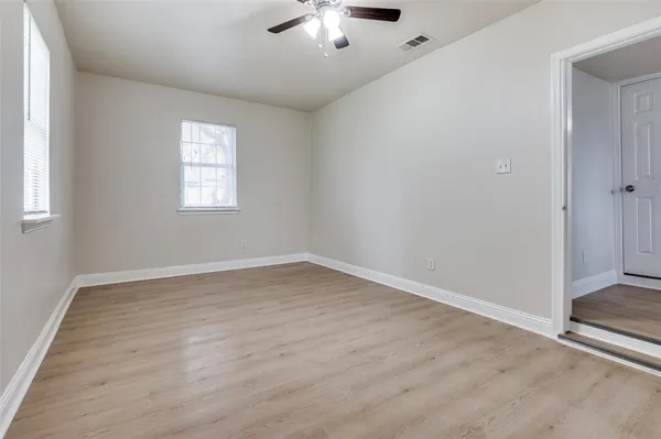 $175,000 | 2415 Bethurum Avenue, Dallas, TX 75215