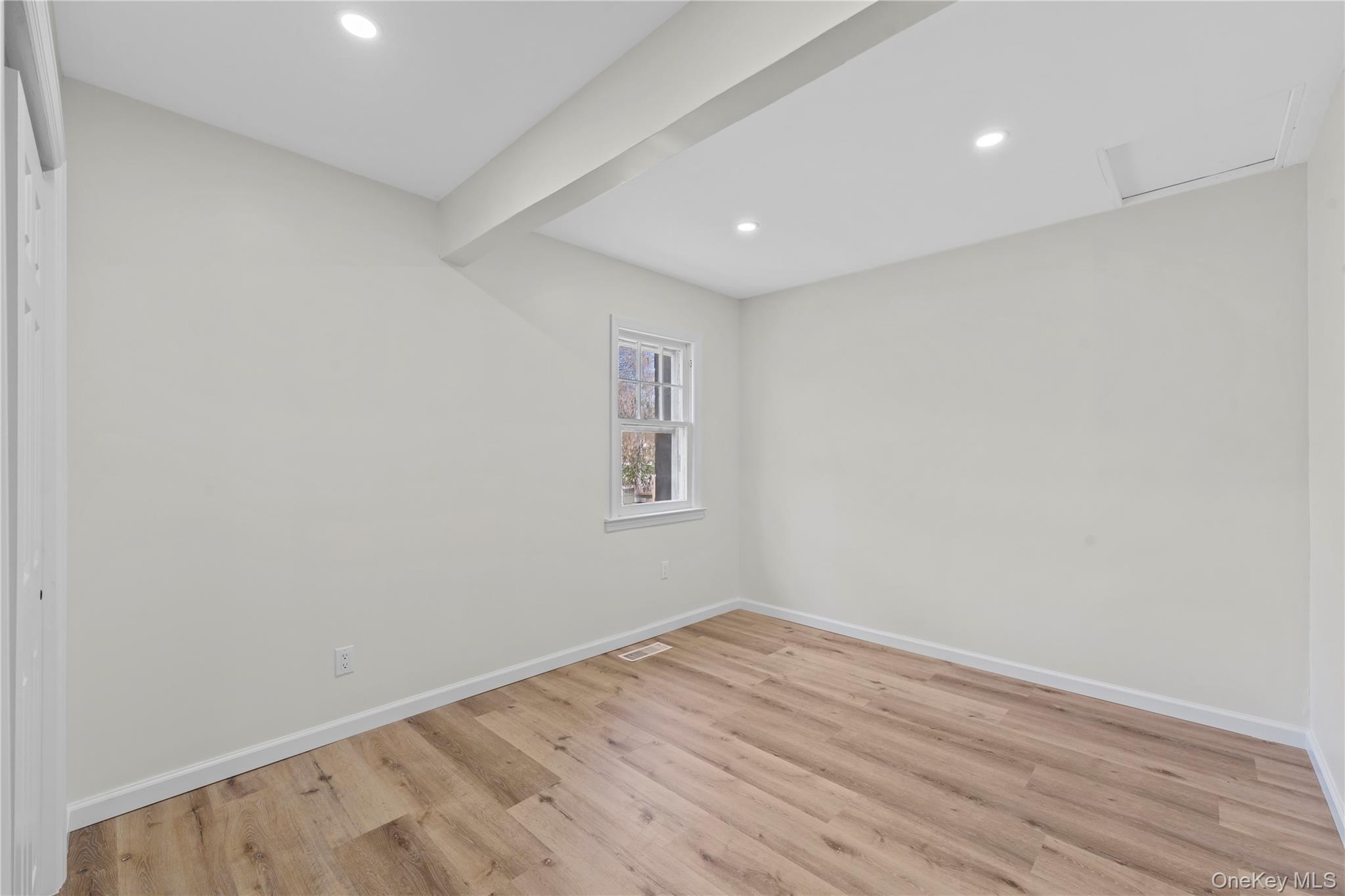 12 Hackensack Road Mastic Beach, NY 11951 - Photo 8 of 14