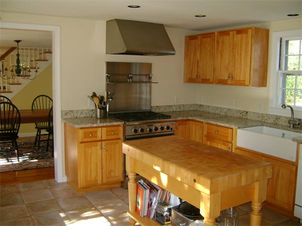 73 Esterbrook Road Acton, MA 01720 - Photo 8 of 12