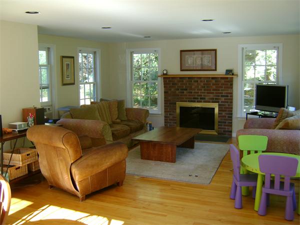 73 Esterbrook Road Acton, MA 01720 - Photo 9 of 12