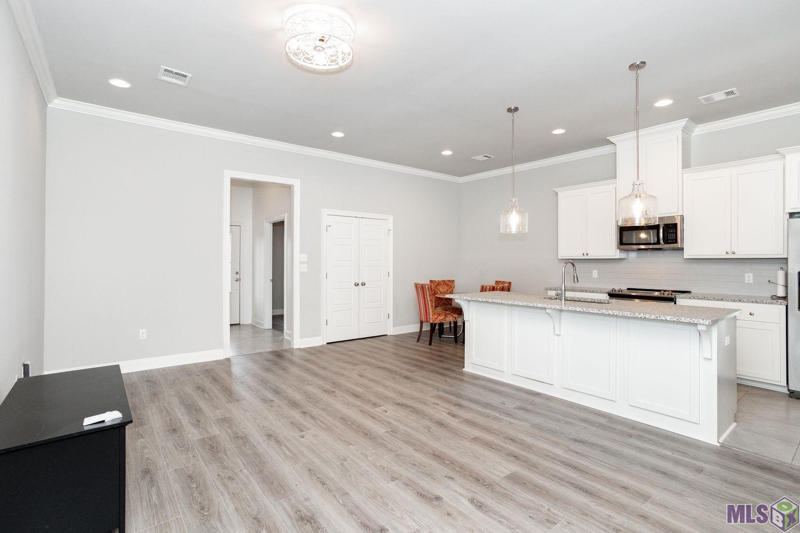 1419 Partierre Lane Baton Rouge, LA 70820 - Photo 11 of 22 Gallery Image 11