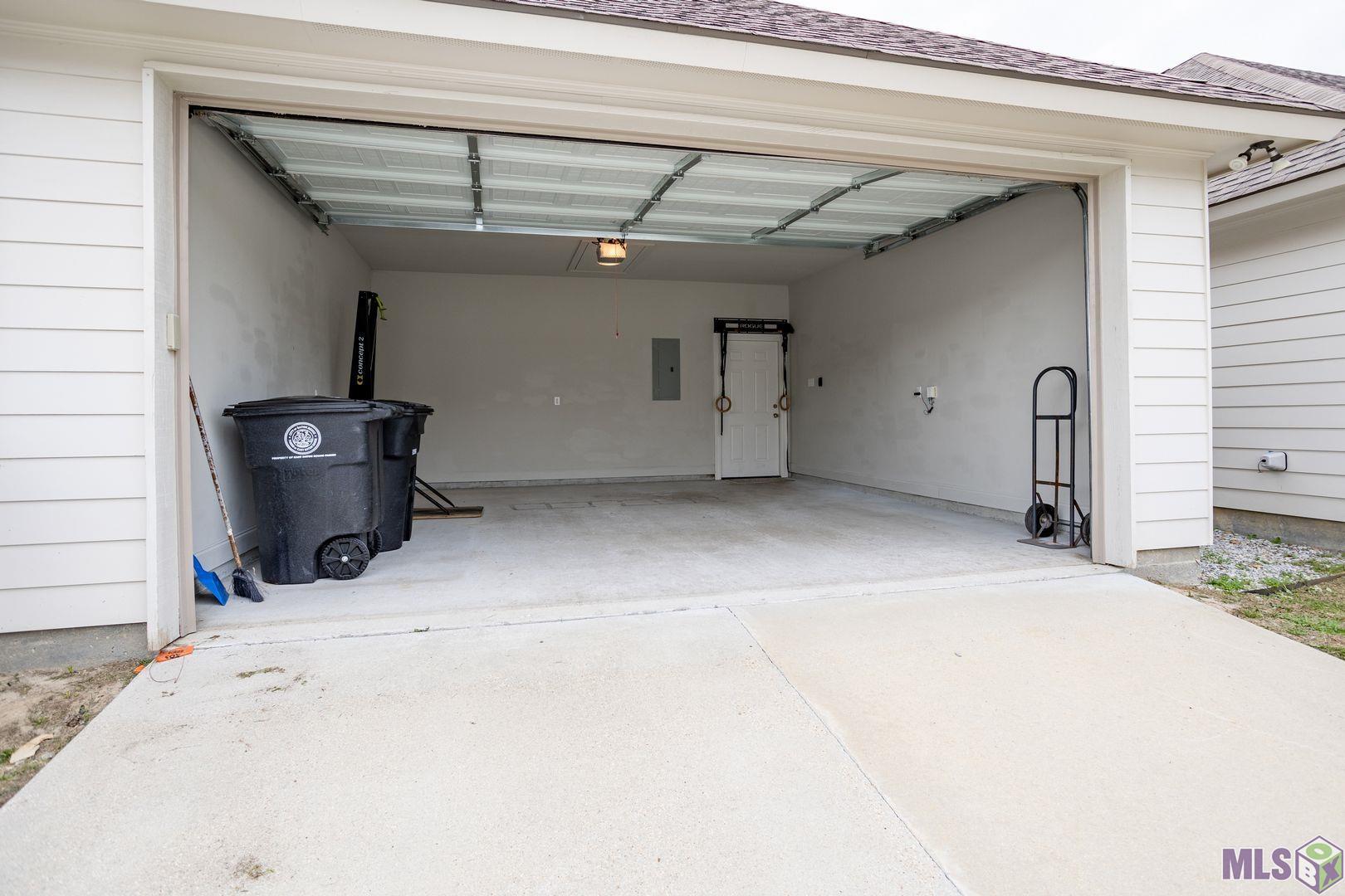 1419 Partierre Lane Baton Rouge, LA 70820 - Photo 21 of 22 Gallery Image 21