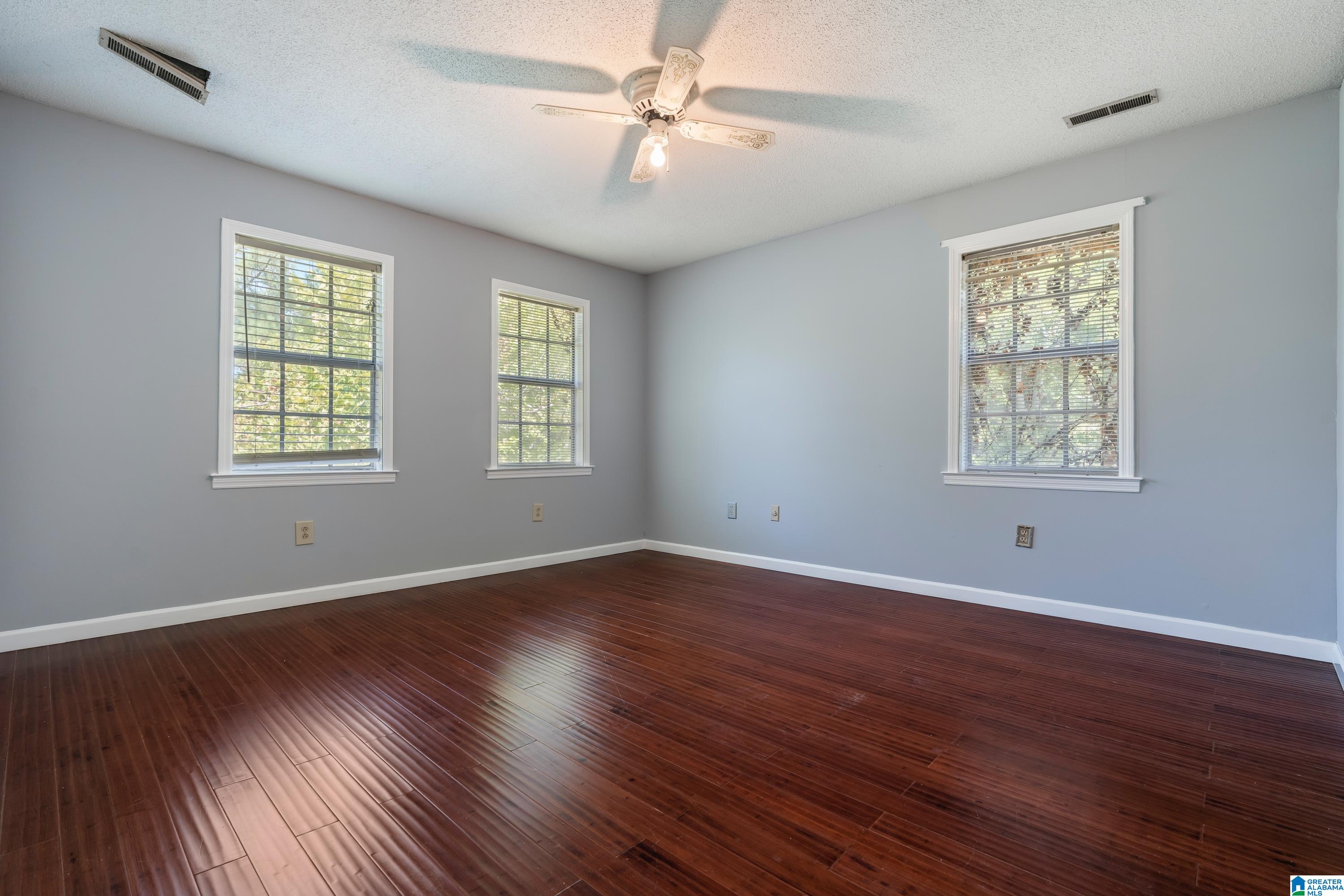 1039 Temple Road Clanton, AL 35045 - Photo 36 of 52 Gallery Image 36