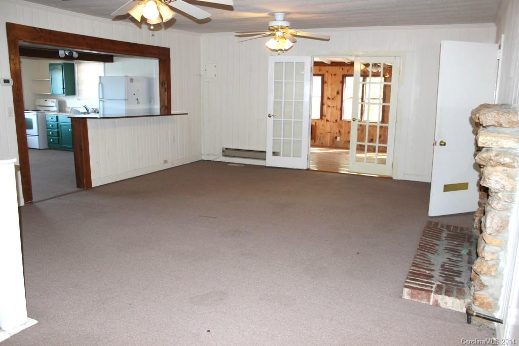 6940 Montgomery Road Clover, SC 29710 - Photo 10 of 24 Gallery Image 10