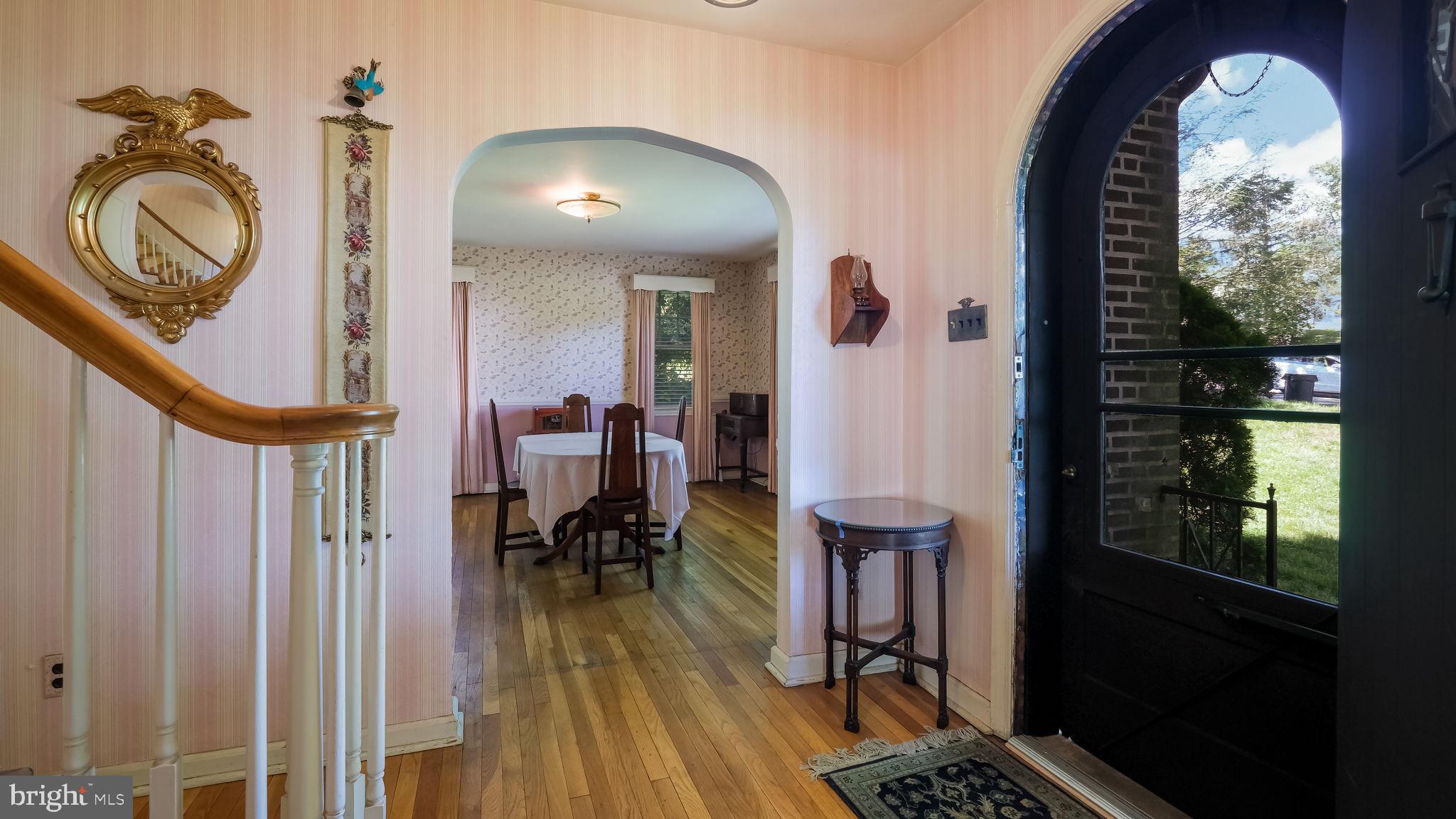 7 South Hillcrest Road Springfield, PA 19064 - Photo 11 of 28 Foyer- looking to Dining Room