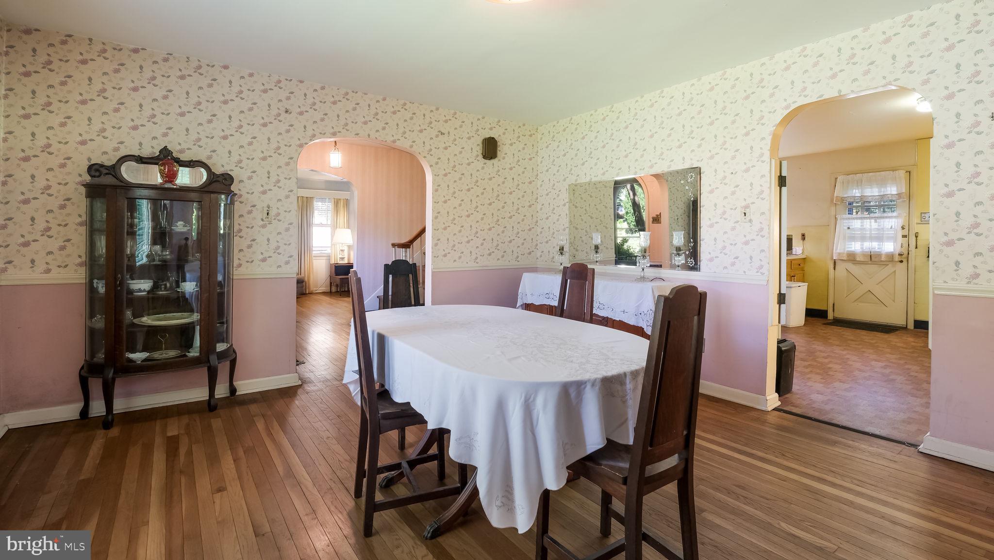 7 South Hillcrest Road Springfield, PA 19064 - Photo 14 of 28 Dining Room