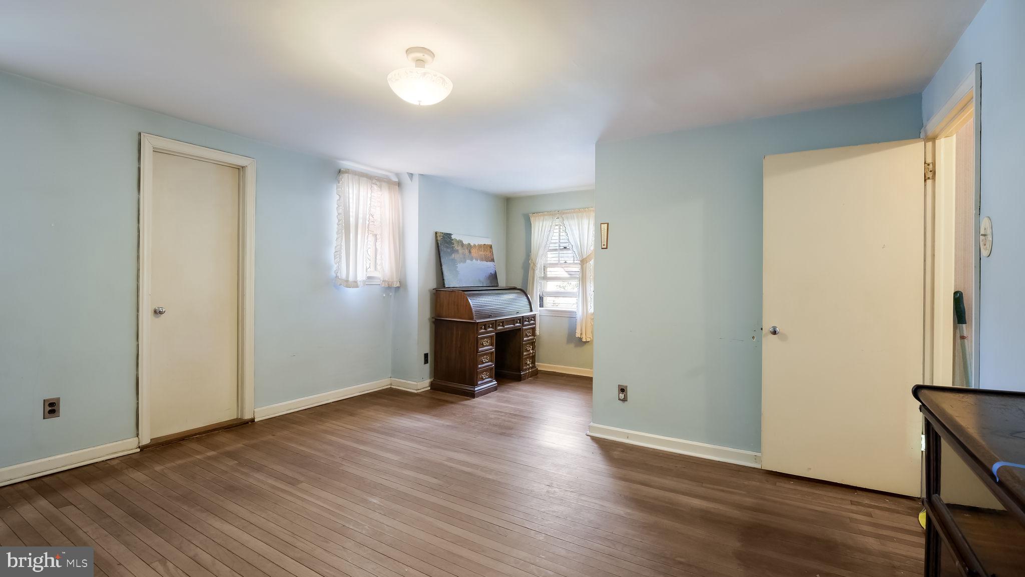7 South Hillcrest Road Springfield, PA 19064 - Photo 19 of 28 Primary Bedroom