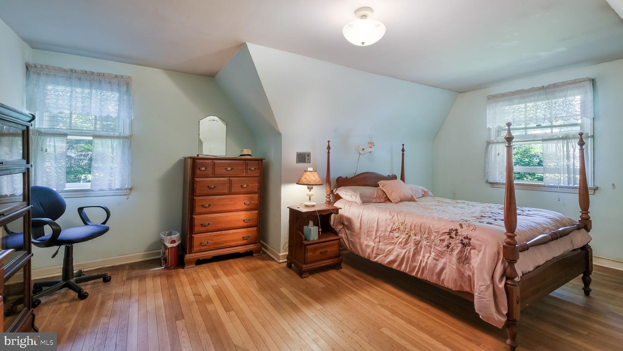 7 South Hillcrest Road Springfield, PA 19064 - Photo 22 of 28 Bedroom 2
