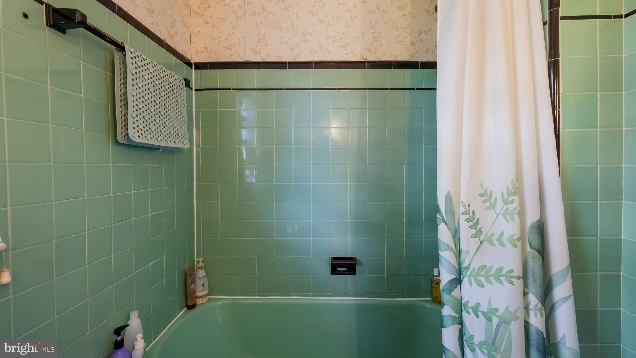 7 South Hillcrest Road Springfield, PA 19064 - Photo 25 of 28 Hall Bathroom