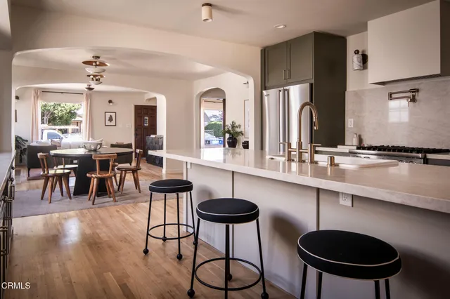 $1,499,000 | 2917 Hillcrest Drive, Los Angeles, CA 90016