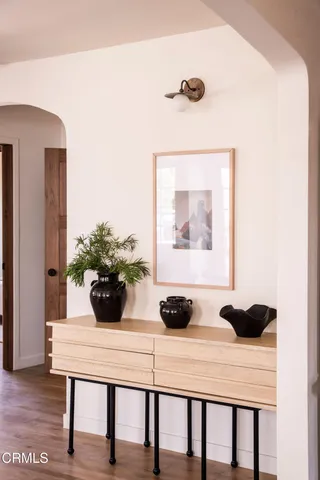 $1,499,000 | 2917 Hillcrest Drive, Los Angeles, CA 90016