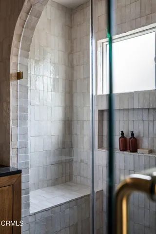 $1,499,000 | 2917 Hillcrest Drive, Los Angeles, CA 90016