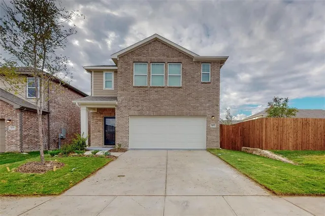 $2,400 | 407 Madison Way, Princeton, TX 75407