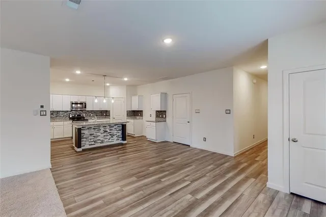 $2,400 | 407 Madison Way, Princeton, TX 75407