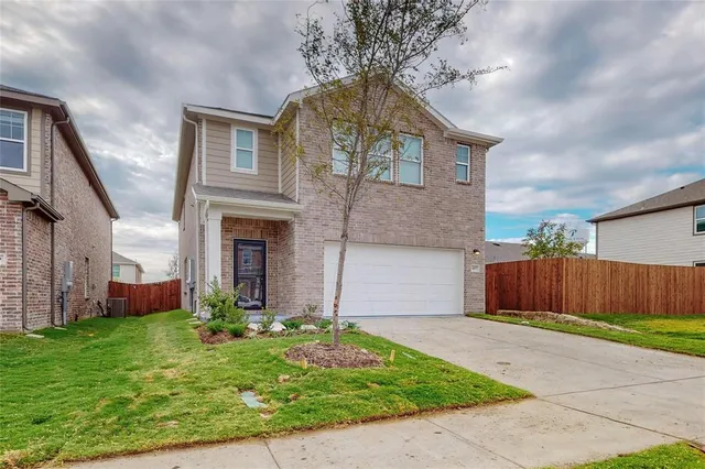 $2,400 | 407 Madison Way, Princeton, TX 75407