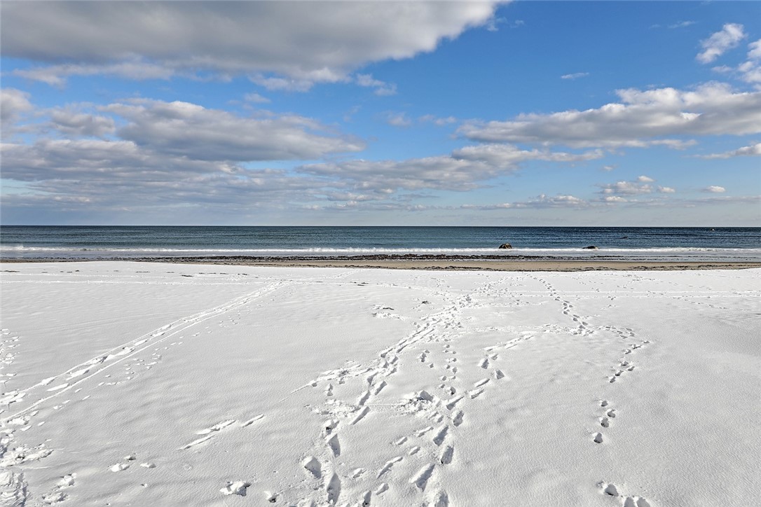 811 Ocean Road Narragansett, RI 02882 - Photo 12 of 12