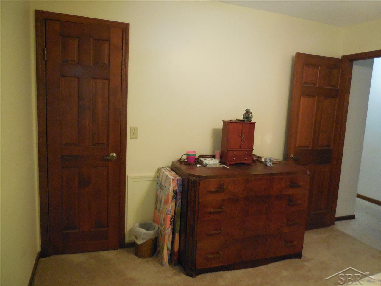 8212 Ohern Road Saginaw, MI 48609 - Photo 32 of 50 31366493-31.JPG