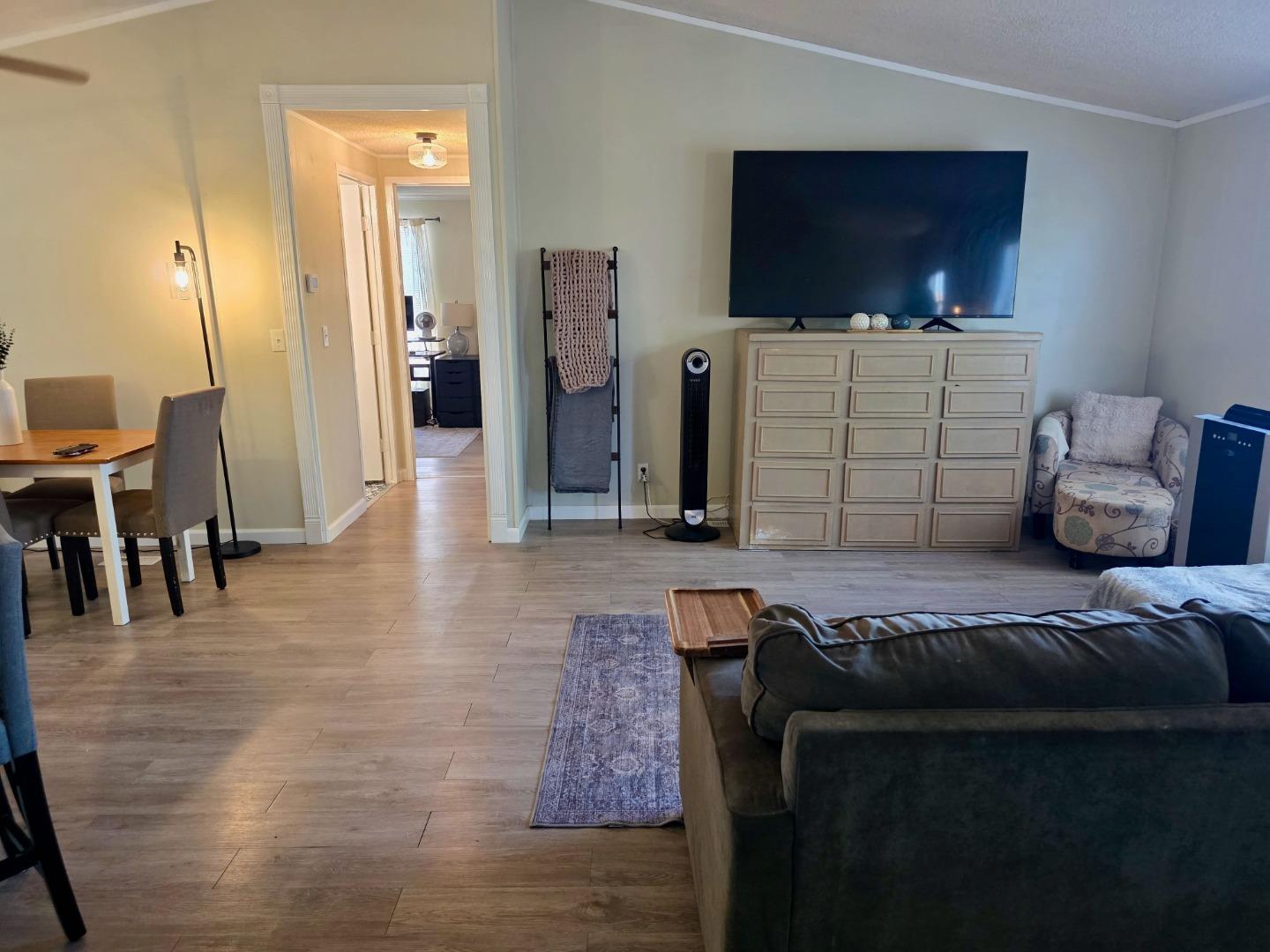2900 Fairview Road, Unit 76 Hollister, CA 95023 - Photo 5 of 25 Gallery Image 5