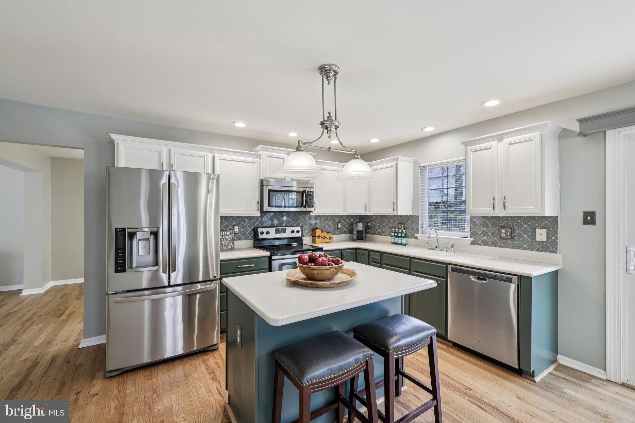 3044 Old Channel Road Laurel, MD 20724 - Photo 6 of 27 Modern kitchen with stylish finishes.