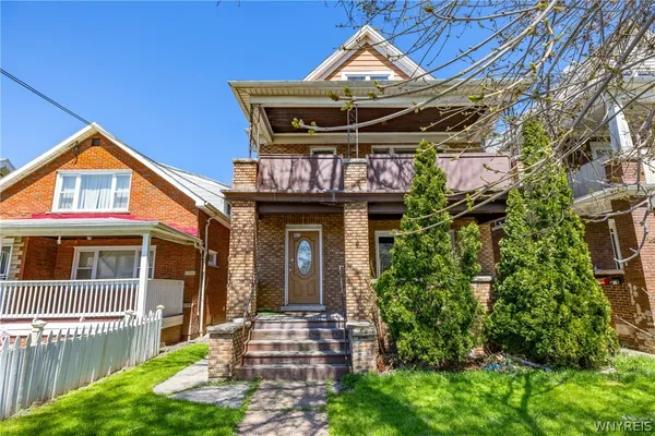$149,900 | 2240 La Salle Avenue, Niagara Falls, NY 14301