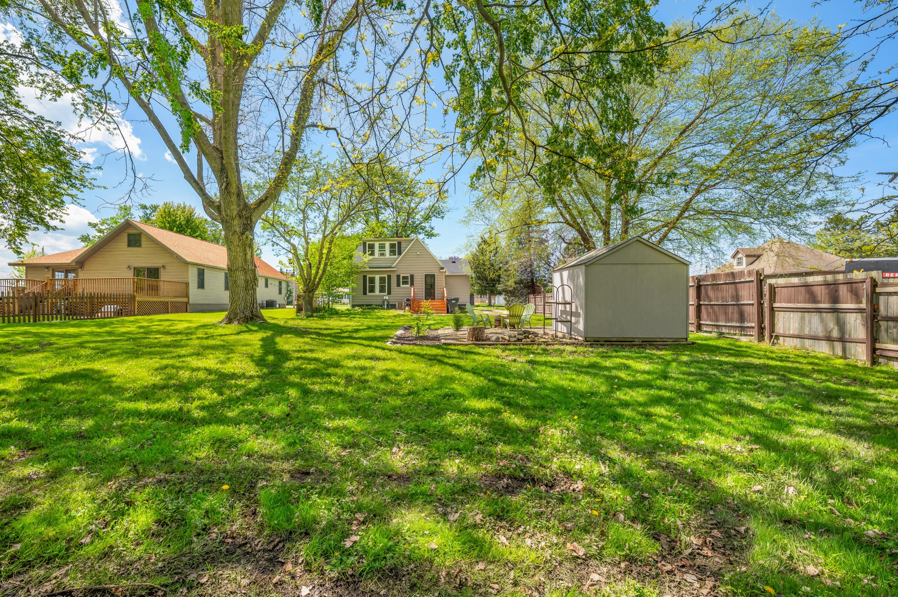 10497 California Road Bridgman, MI 49106 - Photo 17 of 21 34DSC_4014