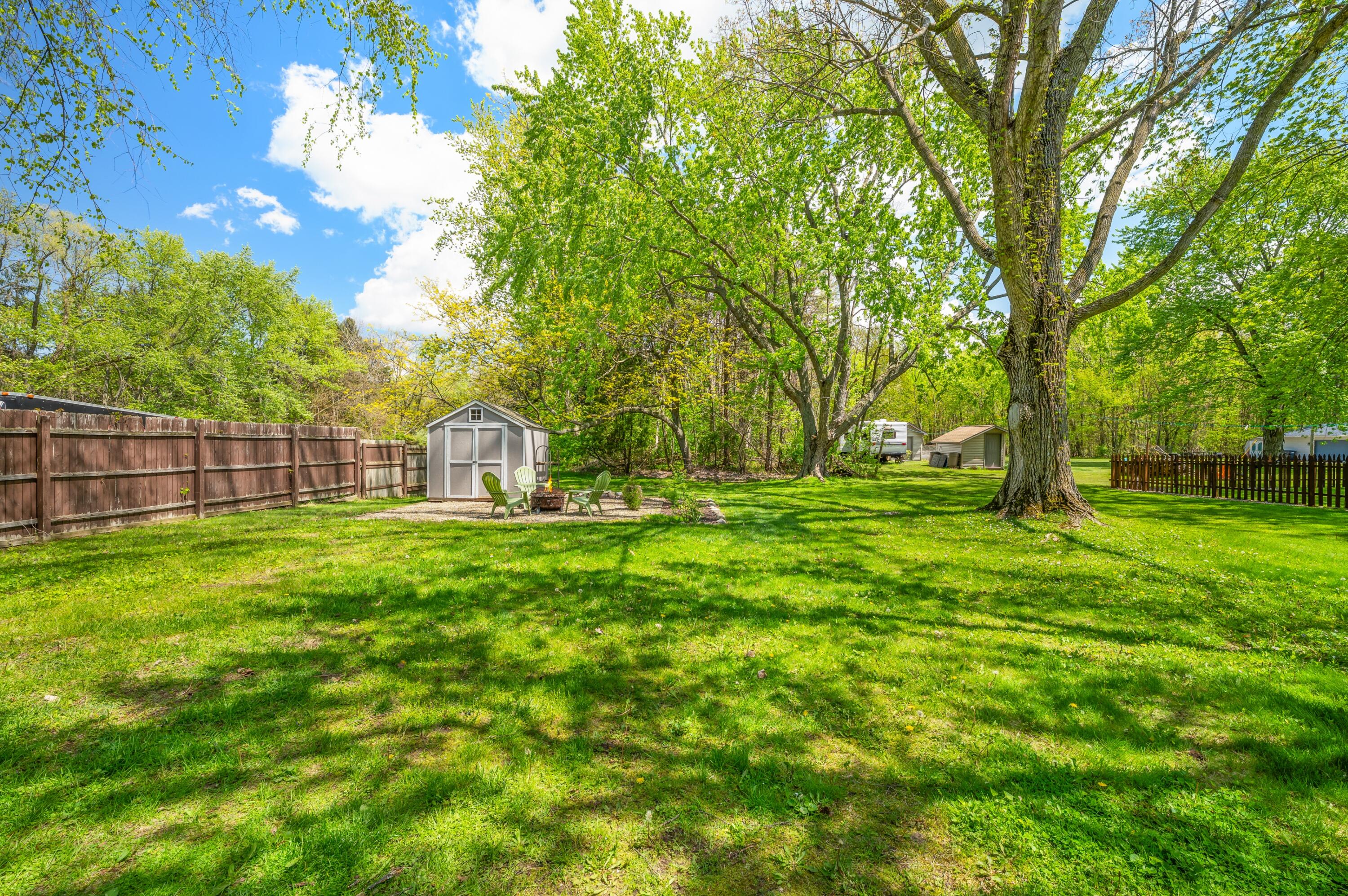 10497 California Road Bridgman, MI 49106 - Photo 18 of 21 31DSC_3996