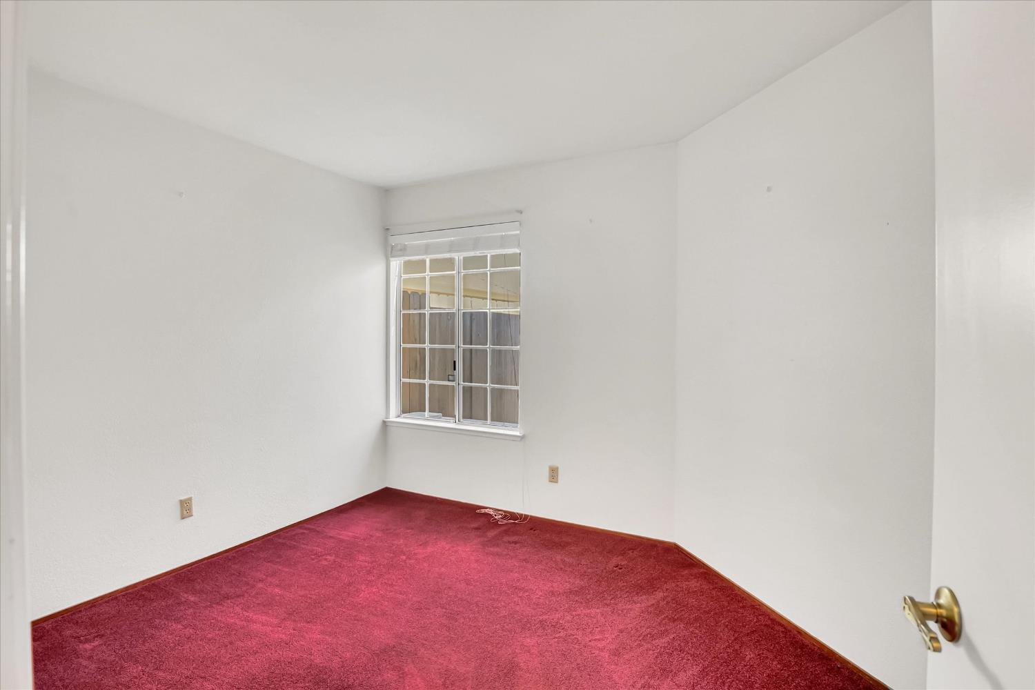 9478 Dunkerrin Way Elk Grove, CA 95758 - Photo 16 of 26