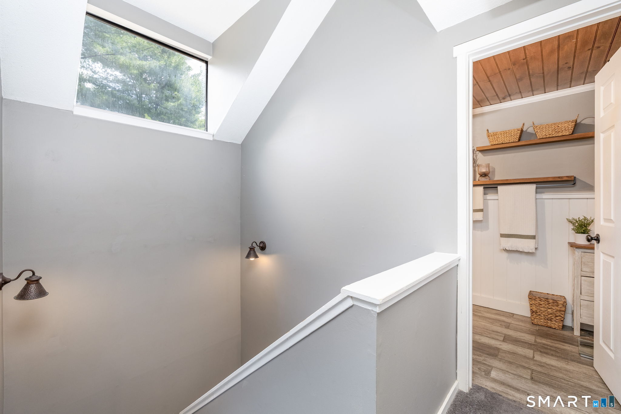 15 Gray Pine Common, Unit 15 Avon, CT 06001 - Photo 20 of 40