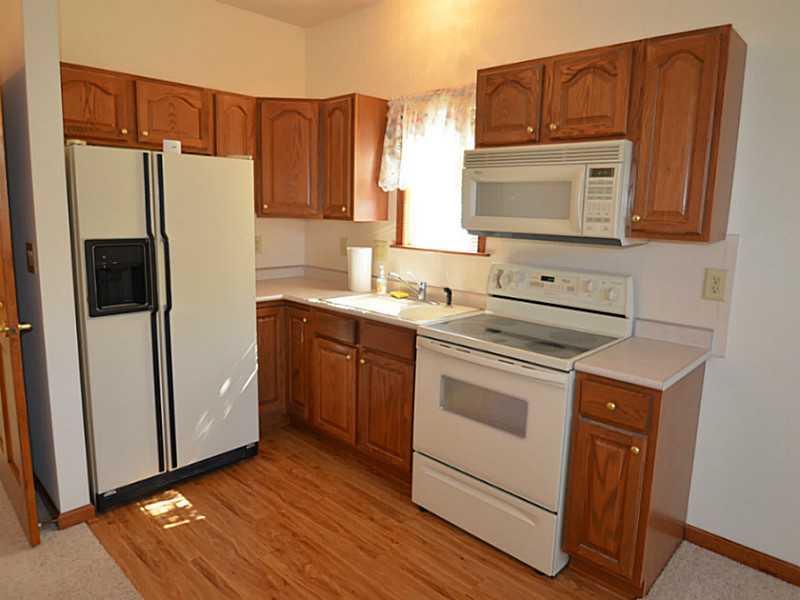 8119 Mathews Road Indianapolis, IN 46259 - Photo 11 of 24 Gallery Image 11
