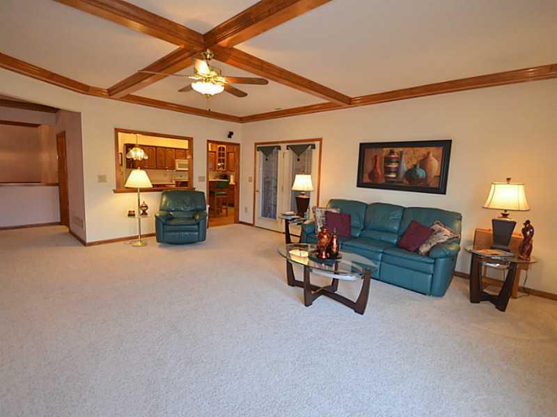8119 Mathews Road Indianapolis, IN 46259 - Photo 17 of 24 Gallery Image 17