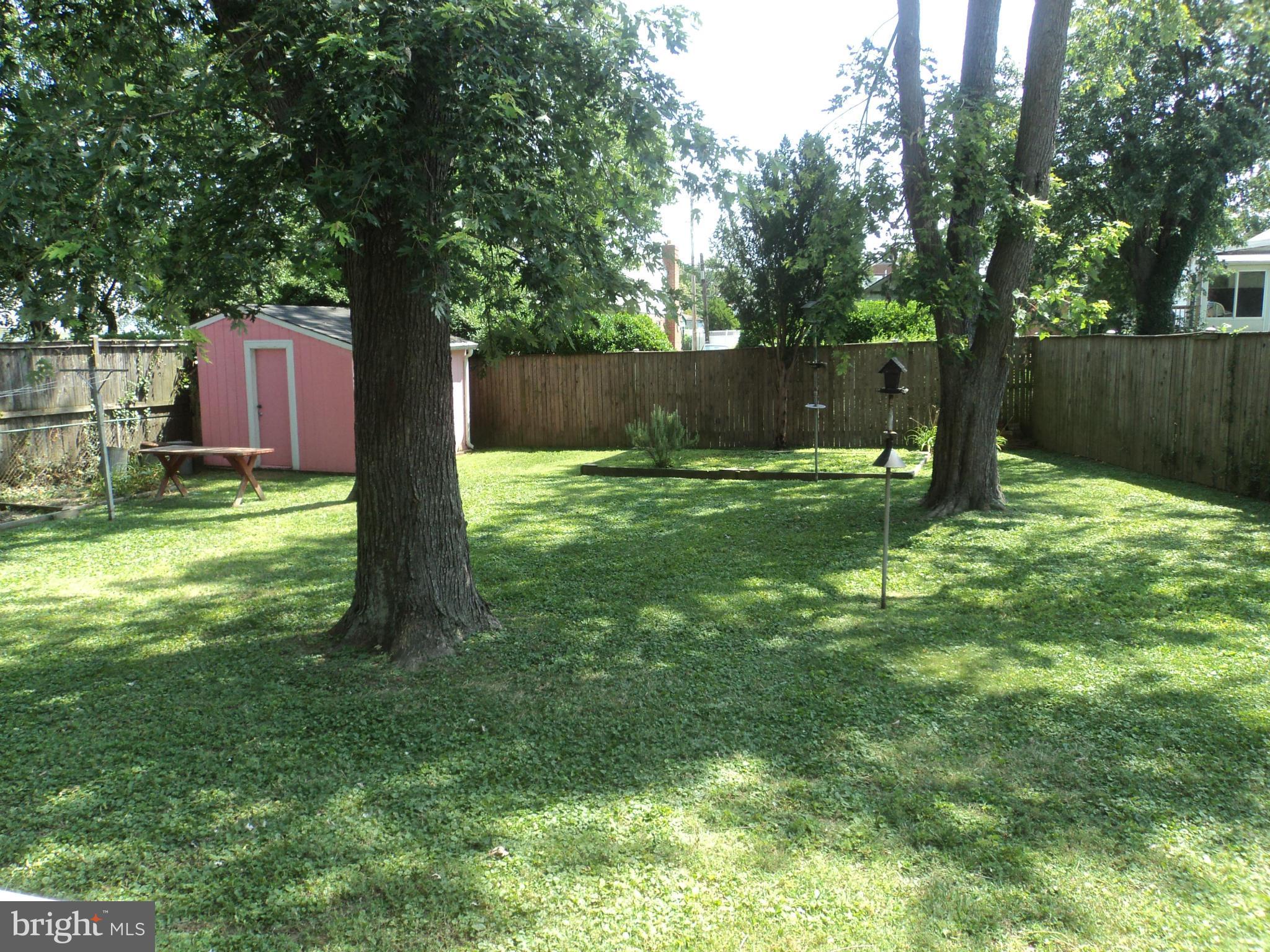 215 Carvel Road Pasadena, MD 21122 - Photo 13 of 13 Exterior (Rear)