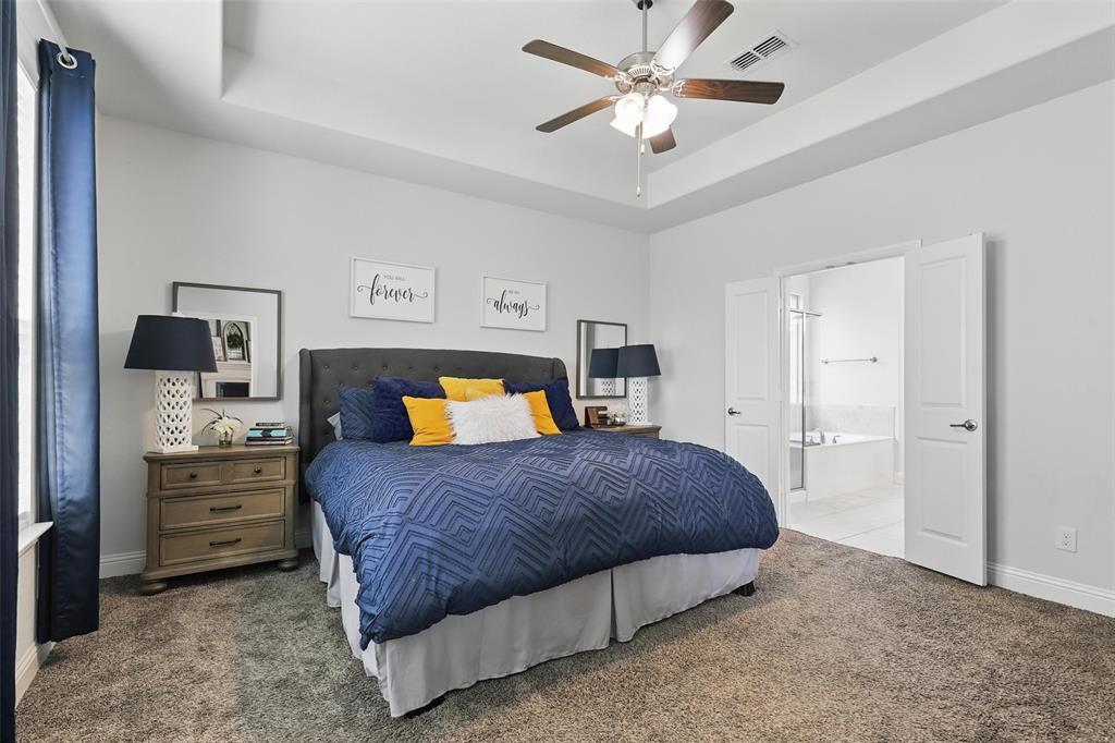 14825 Complacent Way Aledo, TX 76008 - Photo 19 of 40