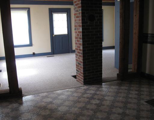540 Ridge Road Plymouth, ME 04969 - Photo 9 of 24 Living Room.