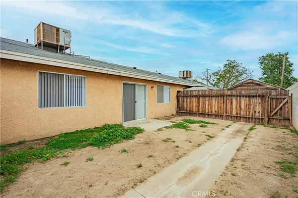 $2,195 | 32021 Avenue East, Unit 19, Yucaipa, CA 92399