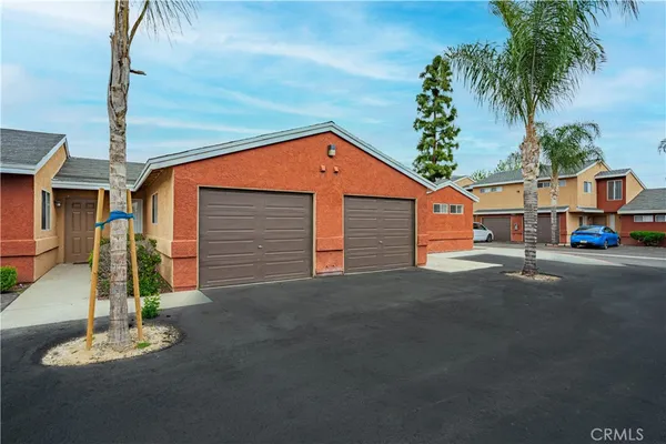 $2,195 | 32021 Avenue East, Unit 19, Yucaipa, CA 92399