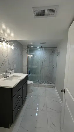 $2,100 | 5405 North Campbell Avenue, Unit G, Chicago, IL 60625