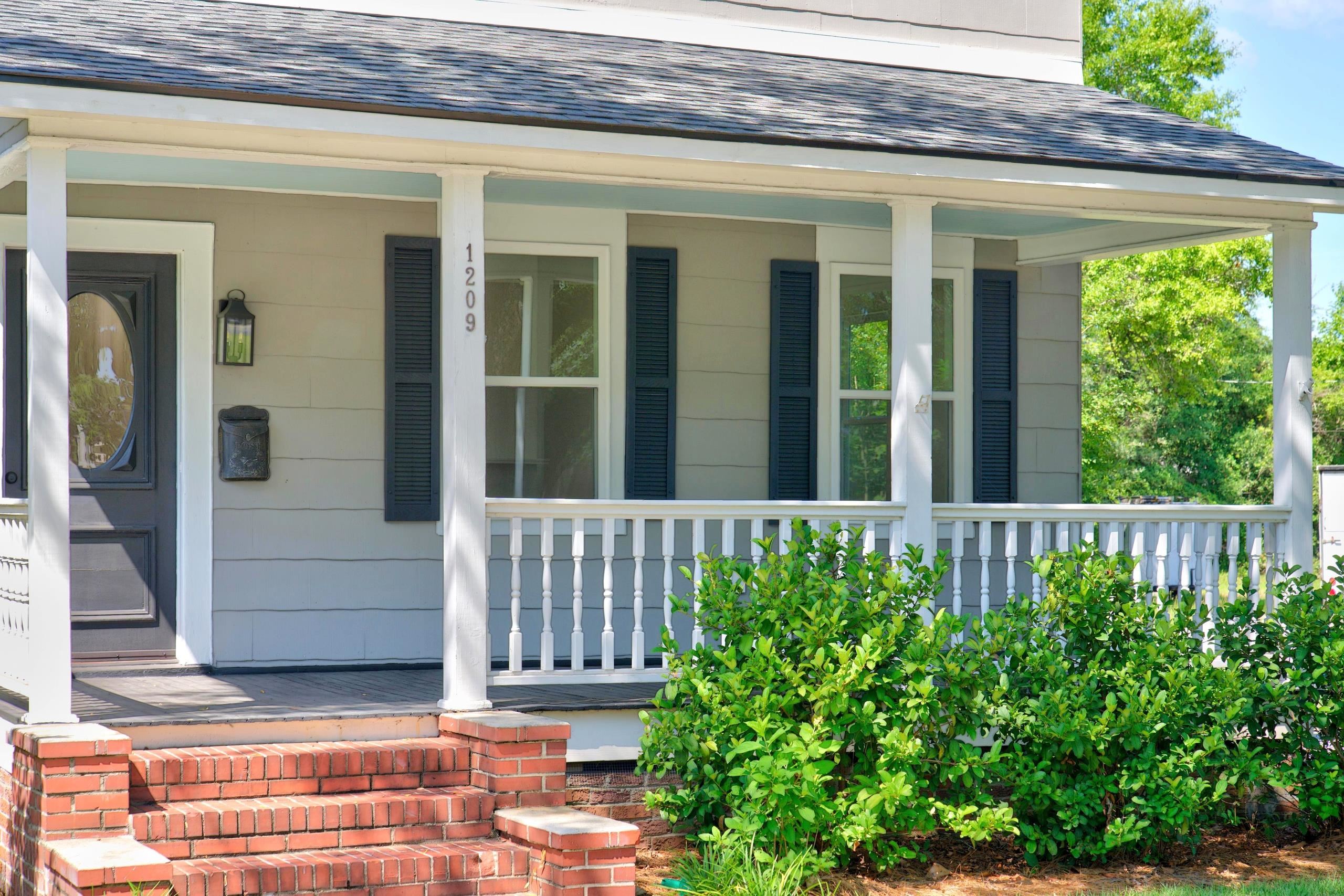 1209 Prince Street Georgetown, SC 29440 - Photo 3 of 36